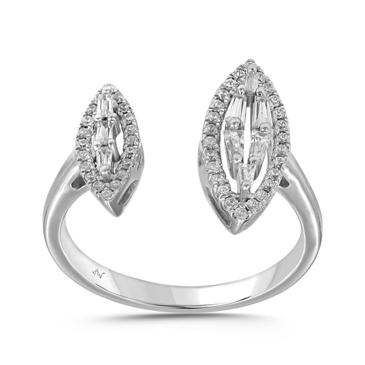 LADIES RING 0.40CT ROUND/BAGUETTE DIAMOND 14K WHITE GOLD