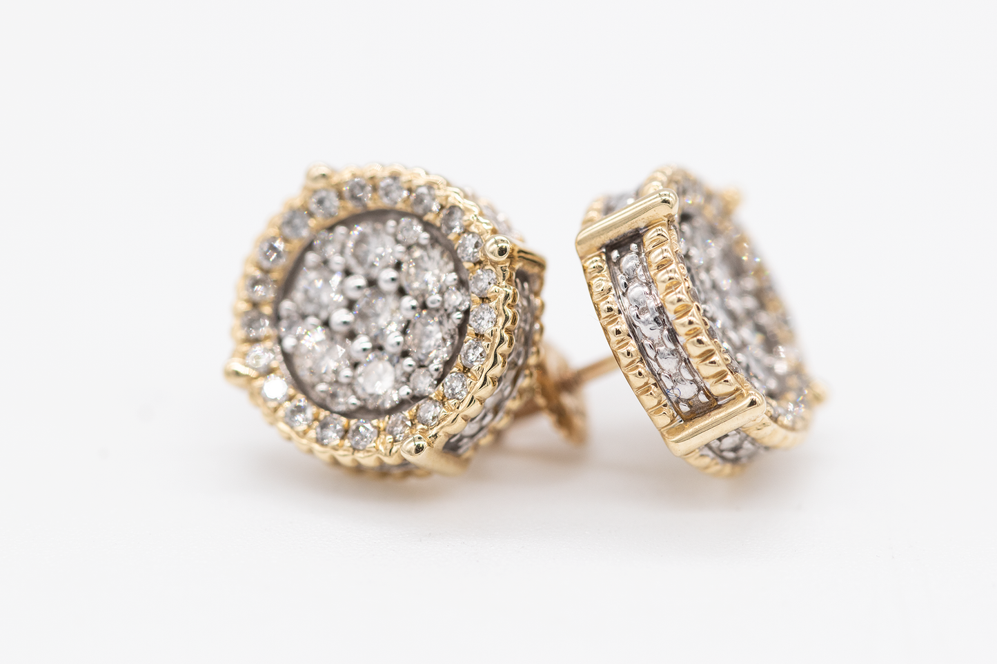 Earrings round shape with diamonds 10k Italian Gold. 