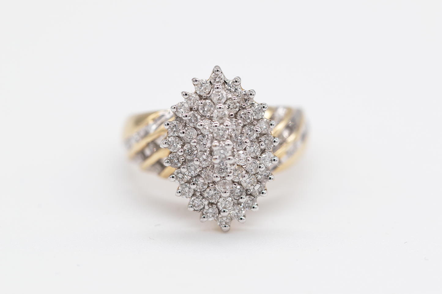 10K  Engagement Diamonds 7/8CTW