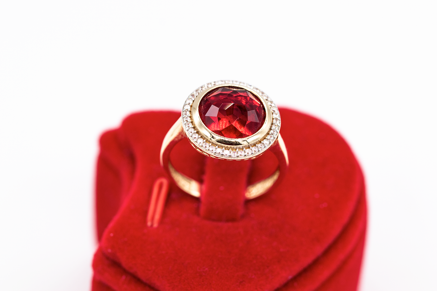 Red Stone Ring With Zirconia 14KT 4.42
